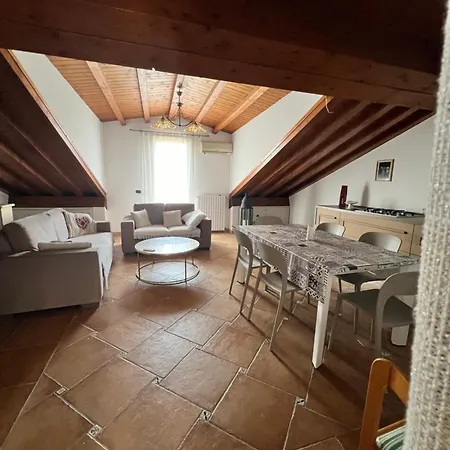 Tatil Evi Lighthouse Licodia Eubea